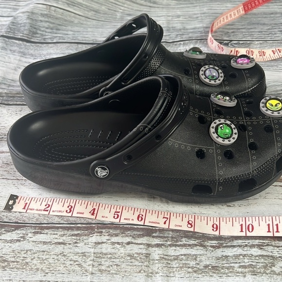 Ron English Men’s Crocs Area 54 Clog Slip-On 208137-0N4 Size 13 main image 5